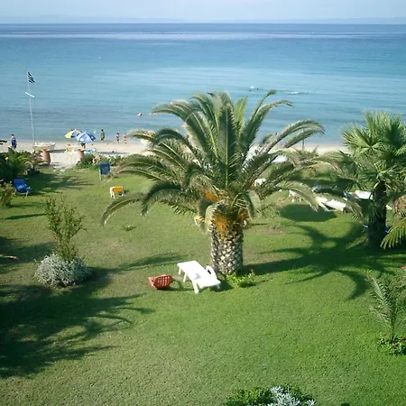 Nefeli - On The At Polihrono-hanioti